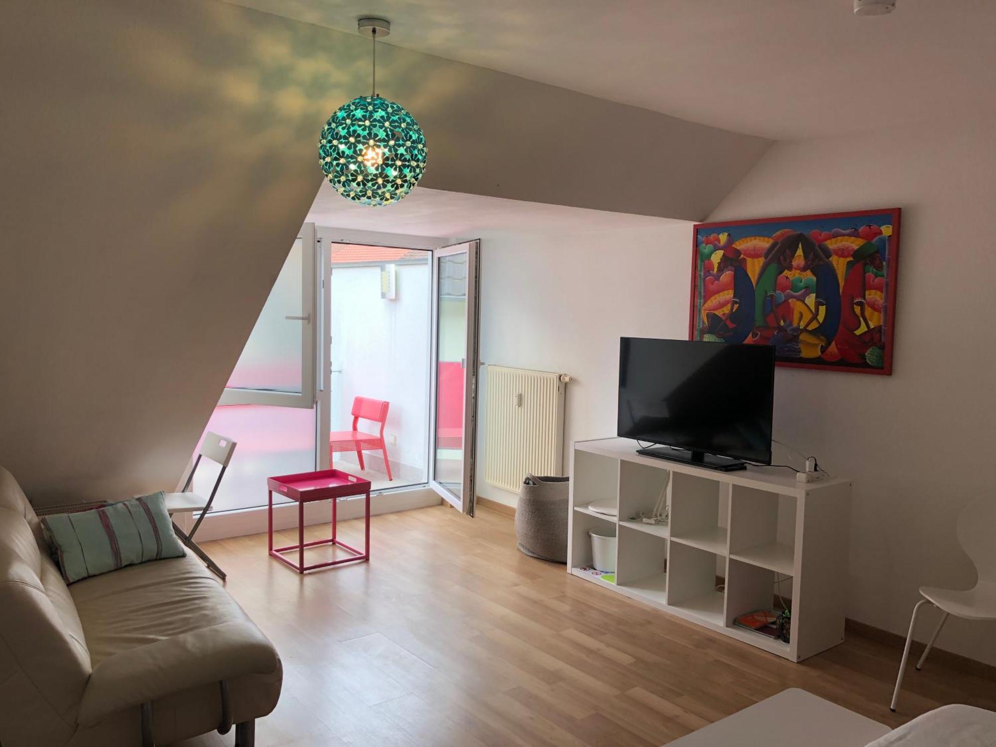 Studio Ochsenfurt Mit Sonnigem Balkon Exterior foto